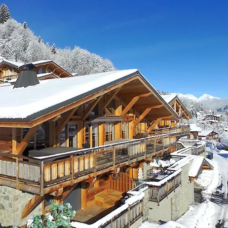 Le Rocher - Close To Town With Hot Tub For 8ppl+2kids *