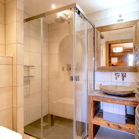 Le Rocher - Close To Town With Hot Tub For 8ppl+2kids * Les Gets